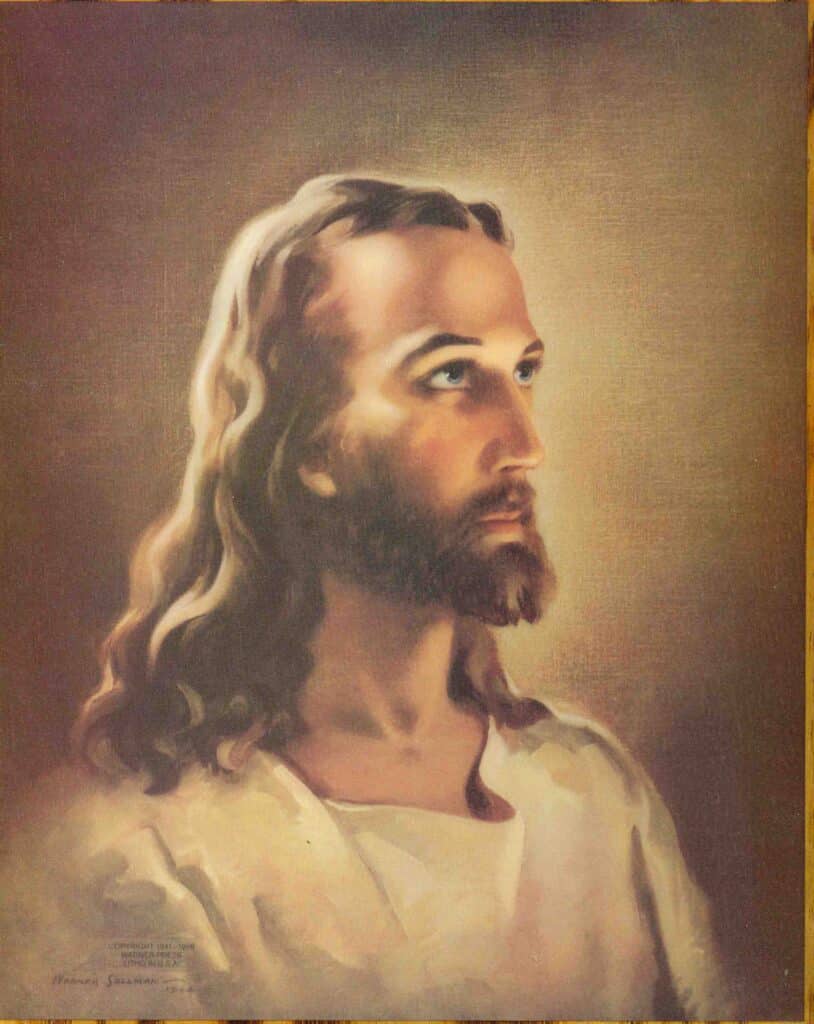 WONDERING? What Does Jesus Really Look Like? 1 Old Jesus Painting